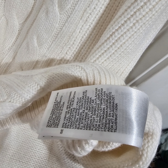 Reiss Rosso Cable Stitch Quarter Zip Sweater - Picture 8 of 8